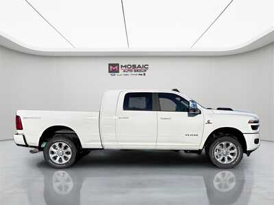 2026 RAM 3500 Crew Cab, $75811. Photo 9