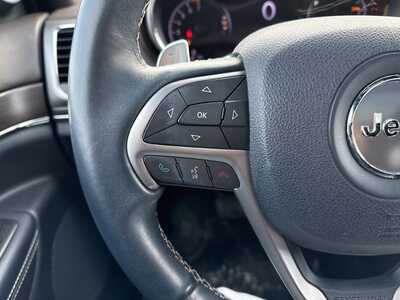 2017 Jeep Grand Cherokee, $17990. Photo 11