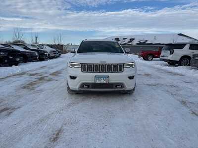 2017 Jeep Grand Cherokee, $17990. Photo 2