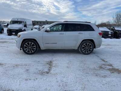 2017 Jeep Grand Cherokee, $17990. Photo 4