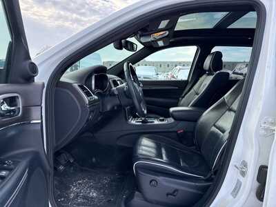 2017 Jeep Grand Cherokee, $17990. Photo 6