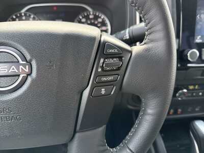2024 Nissan Frontier, $32990. Photo 11