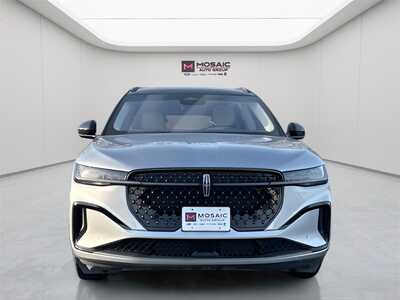 2024 Lincoln Nautilus, $57990. Photo 2