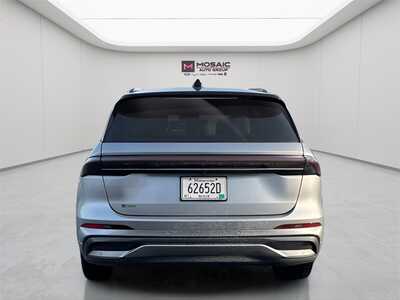 2024 Lincoln Nautilus, $57990. Photo 8