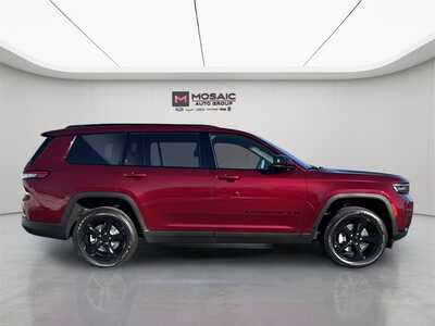 2025 Jeep Grand Cherokee L, $43068. Photo 9