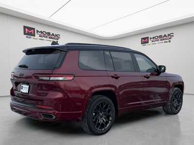 2025 Jeep Grand Cherokee L, $67592. Photo 8