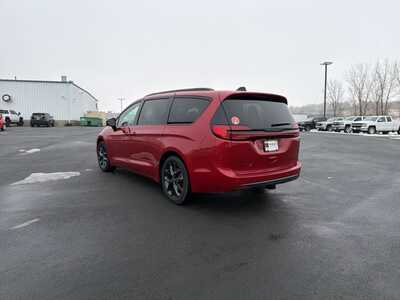 2026 Chrysler Pacifica, $54478. Photo 5