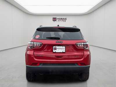 2026 Jeep Compass, $33692. Photo 6