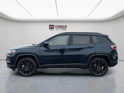2026 Jeep Compass, $30859. Photo 4
