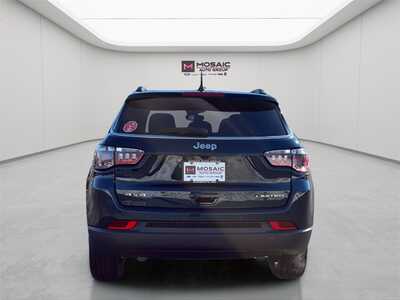 2026 Jeep Compass, $31382. Photo 6