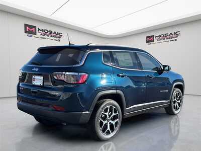 2026 Jeep Compass, $31382. Photo 8