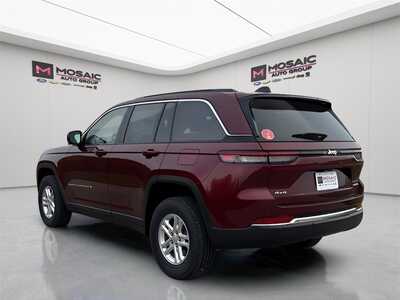 2025 Jeep Grand Cherokee, $34314. Photo 5
