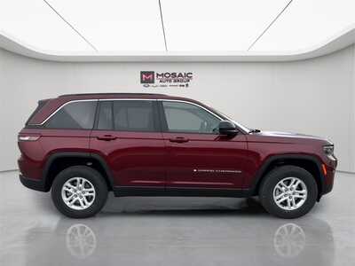 2025 Jeep Grand Cherokee, $34314. Photo 8
