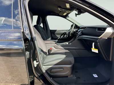 2025 Jeep Grand Cherokee L, $35974. Photo 10