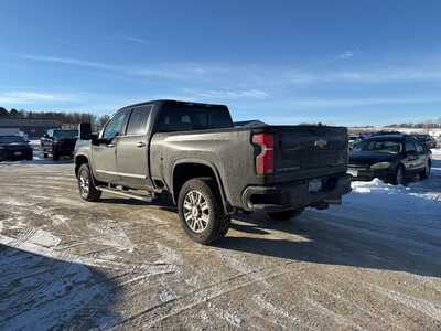 2025 Chevrolet 3500 Crew Cab, $75990. Photo 5