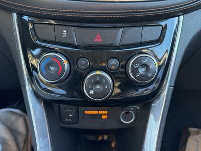 2017 Chevrolet Trax, $9990. Photo 9