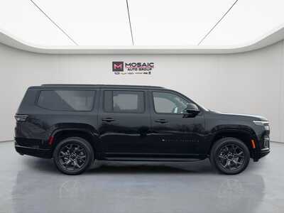 2026 Jeep Grand Wagoneer, $79634. Photo 9