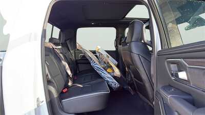 2026 RAM 1500 Crew Cab, $59429. Photo 12