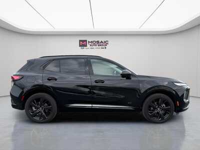 2024 Buick Envision, $28190. Photo 9