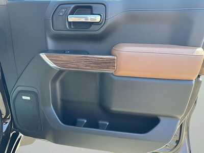 2019 Chevrolet 1500 Crew Cab, $30190. Photo 10