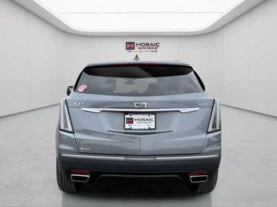 2021 Cadillac XT5, $28190. Photo 7
