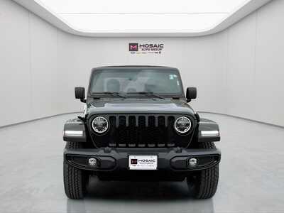 2022 Jeep Gladiator, $29190. Photo 2