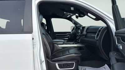 2022 RAM 1500 Crew Cab, $30990. Photo 11
