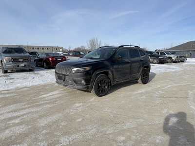 2022 Jeep Cherokee, $22900. Photo 3
