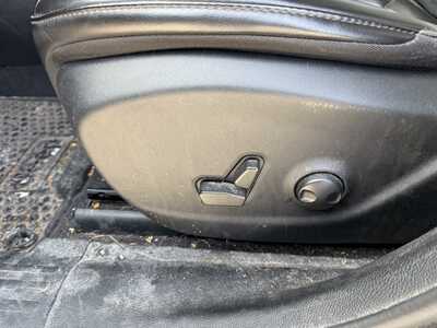 2022 Jeep Cherokee, $22900. Photo 7