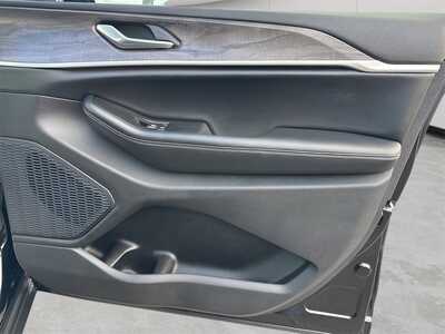 2025 Jeep Grand Cherokee, $45657. Photo 10