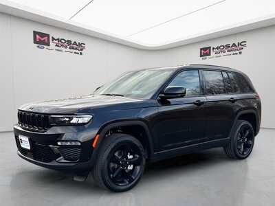 2025 Jeep Grand Cherokee, $45657. Photo 3