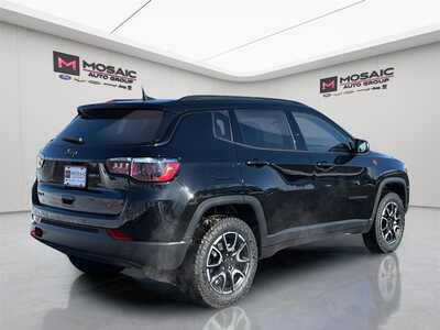 2026 Jeep Compass, $28584. Photo 8