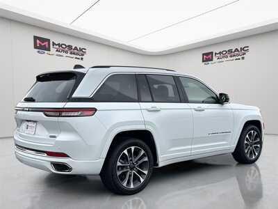 2022 Jeep Grand Cherokee, $28190. Photo 8