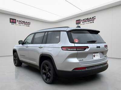 2025 Jeep Grand Cherokee L, $48439. Photo 5