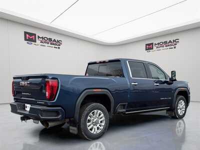 2022 GMC 3500 Crew Cab, $66490. Photo 8