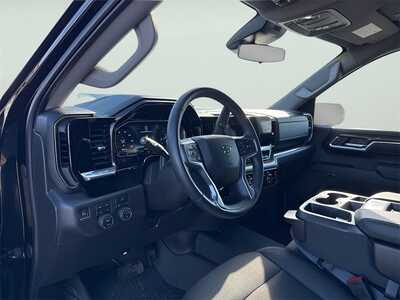 2023 Chevrolet 1500 Crew Cab, $40490. Photo 8