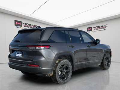2023 Jeep Grand Cherokee, $34990. Photo 8