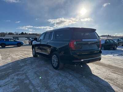 2025 GMC Yukon XL, $75490. Photo 5