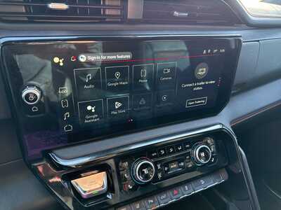 2025 GMC 2500 Crew Cab, $73490. Photo 9