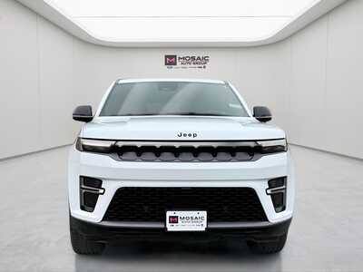 2026 Jeep Grand Wagoneer, $75031. Photo 9