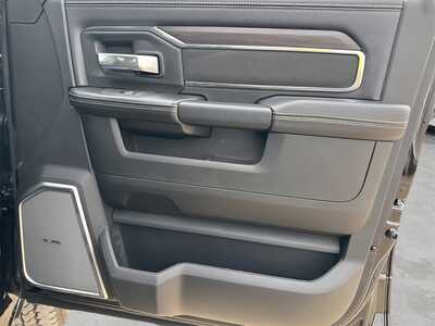 2026 RAM 2500 Ext Cab, $80278. Photo 9