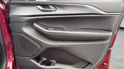 2026 Jeep Grand Cherokee L, $46285. Photo 10