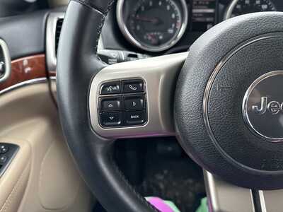 2011 Jeep Grand Cherokee, $14990. Photo 12