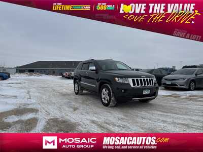 2011 Jeep Grand Cherokee, $14990. Photo 1