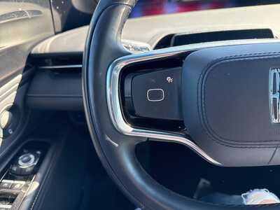 2024 Lincoln Nautilus, $45790. Photo 11