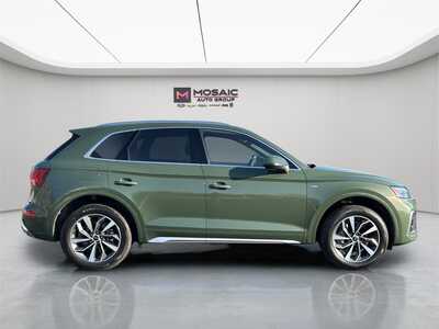 2025 Audi Q5, $42990. Photo 9