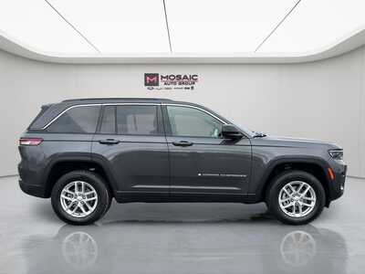 2026 Jeep Grand Cherokee, $46220. Photo 9