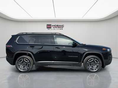 2026 Jeep Cherokee, $39816. Photo 9