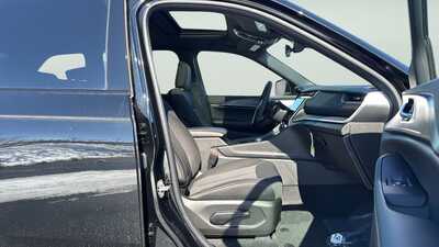 2026 Jeep Grand Cherokee, $42403. Photo 11