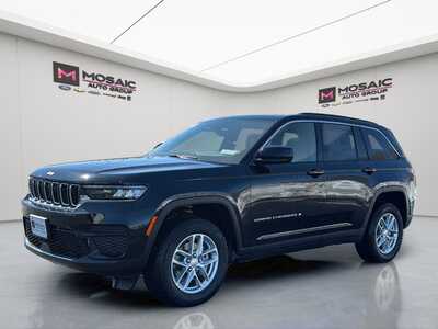 2026 Jeep Grand Cherokee, $42403. Photo 8
